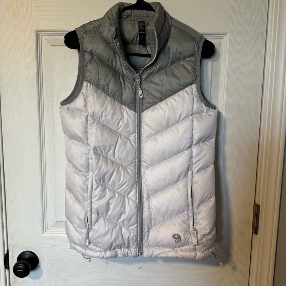 Women's Gray and White Puffer Vest - Mountains Hardwear